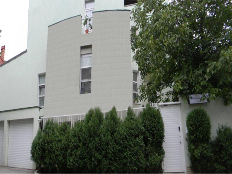 Fortuna Hotel Chişinau Exteriör bild