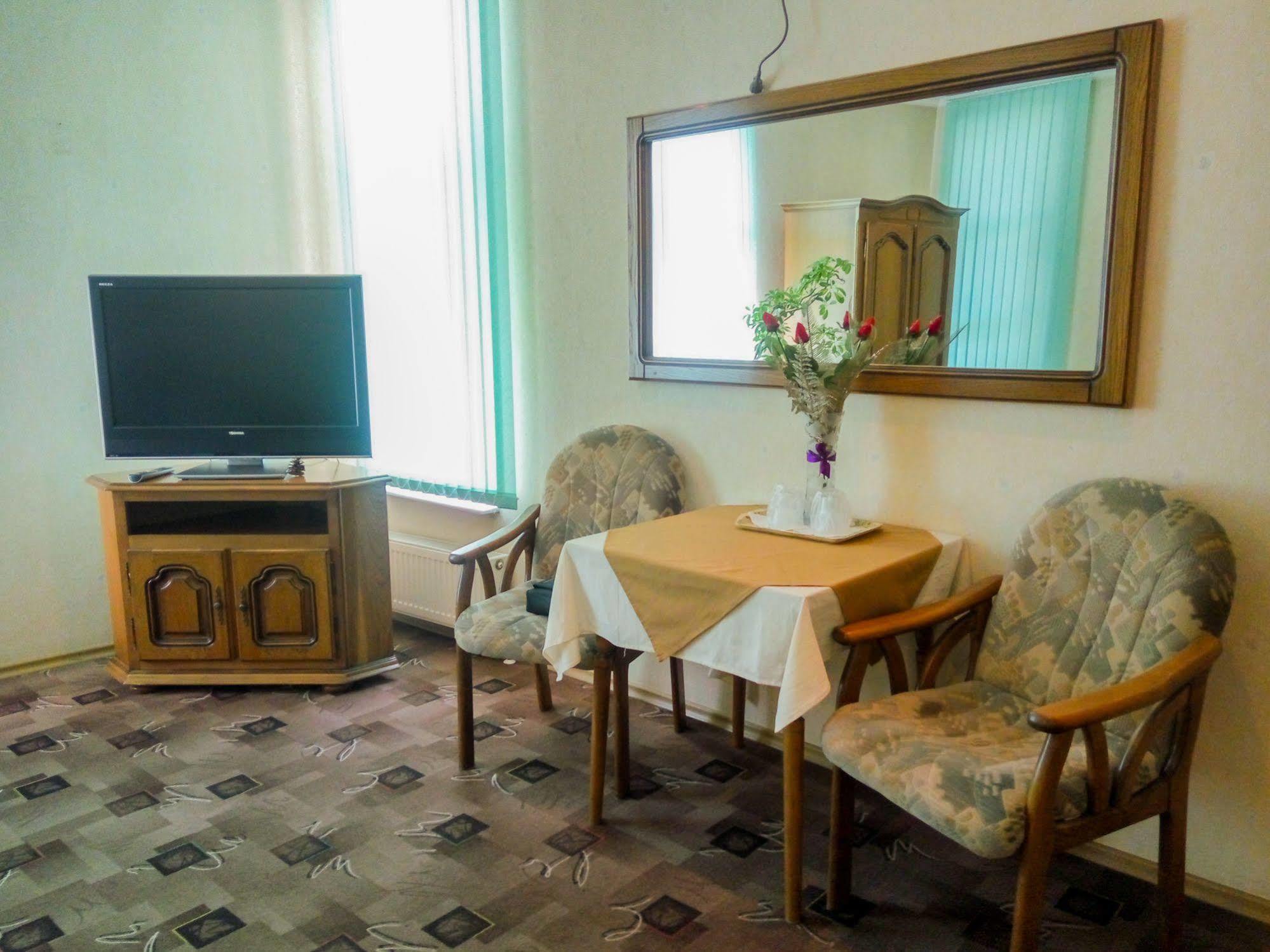 Fortuna Hotel Chişinau Exteriör bild
